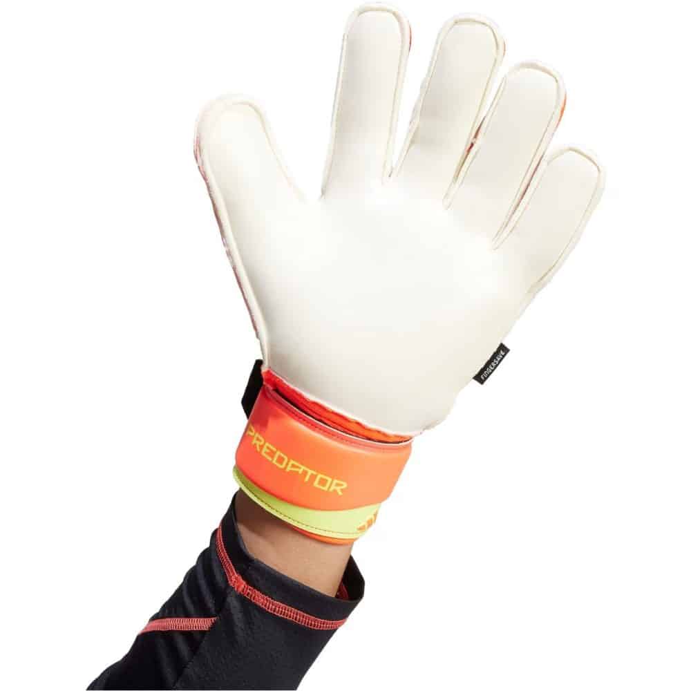 Găng Tay Thủ Môn Adidas Predator Match Fingersave Cam